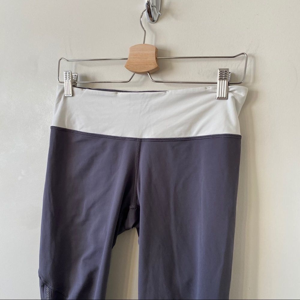 Lululemon Ruched Side Cropped Legging - Picture 3 of 8